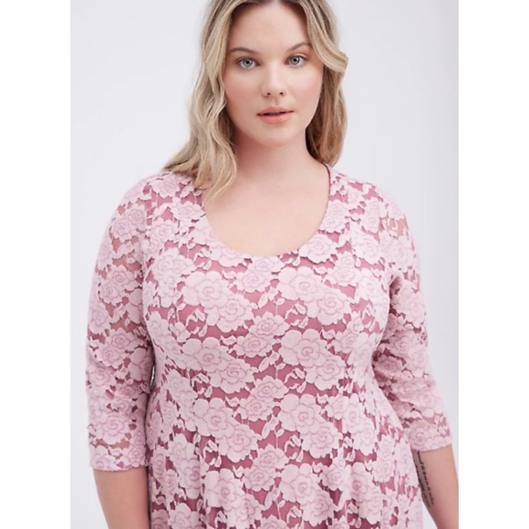 🆕 Purple Brushed Lace Skater Dress 1 1X 14 16 NWT Torrid New! - Picture 2 of 8